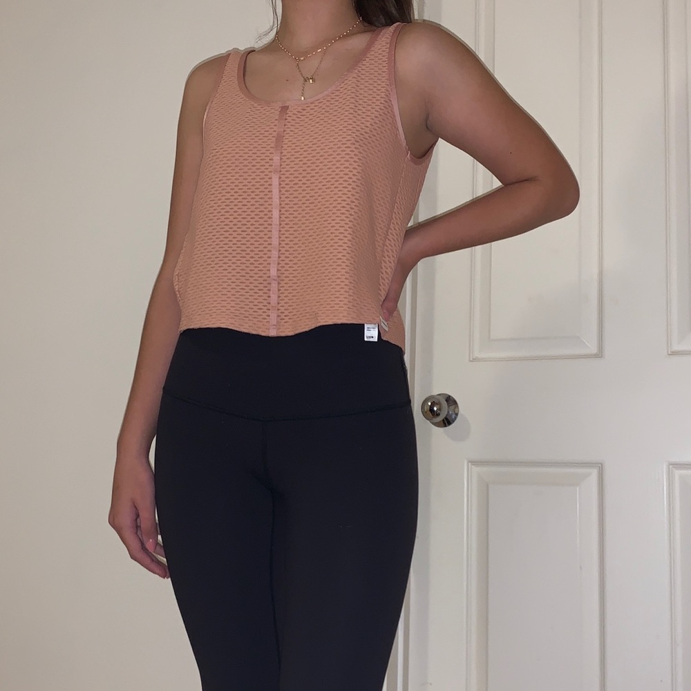 Koral workout top
